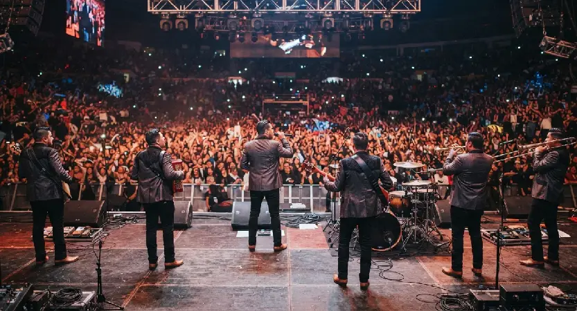 Read more about the article De Banda MS a La Arrolladora: los homenajeados en los HEAT Latin Music Awards