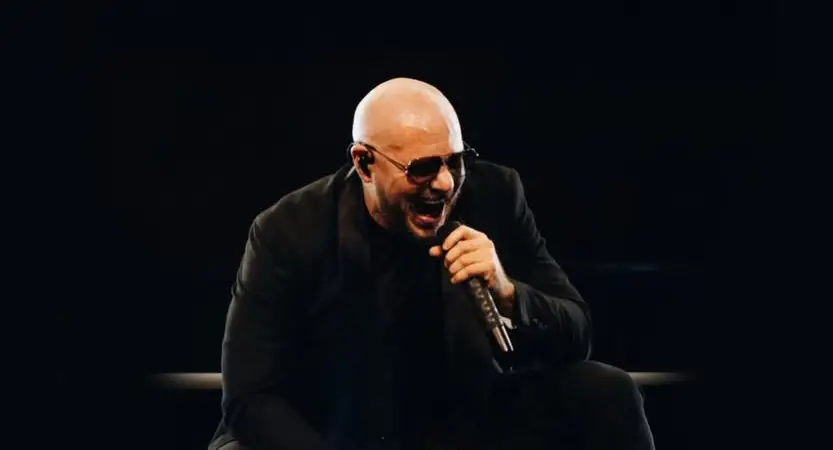 Pitbull lanza “PITCOIN”, un álbum de 24 temas con Enrique Iglesias, KISS y Bon Jovi
